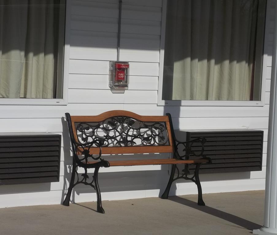 Douglas Inn & Suites, Blue Ridge, Ga Luaran gambar